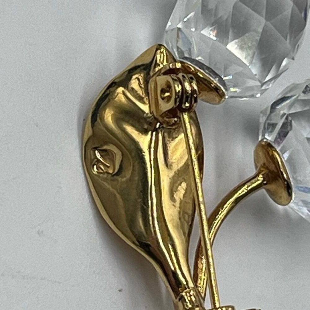 Swarovski Swan Signed Sparkling Crystal Cherry Gold‎ Plated Dangle Pin Brooch - Picture 11 of 13